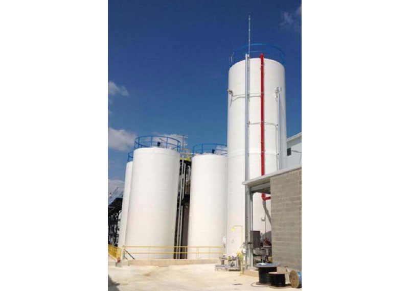 Polyester tanks for chemicals
